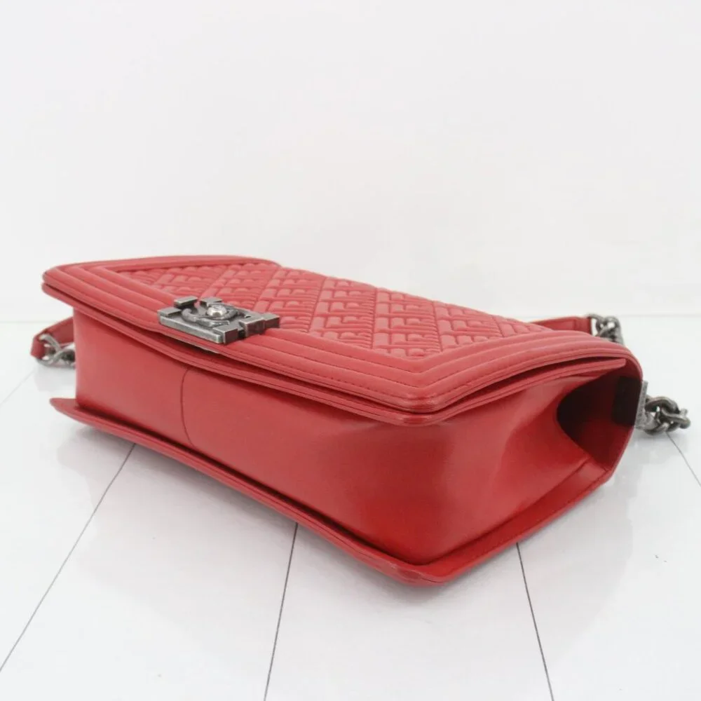 Chanel Red Boy Bag 21 Series (shown live) - Picture 6 of 14